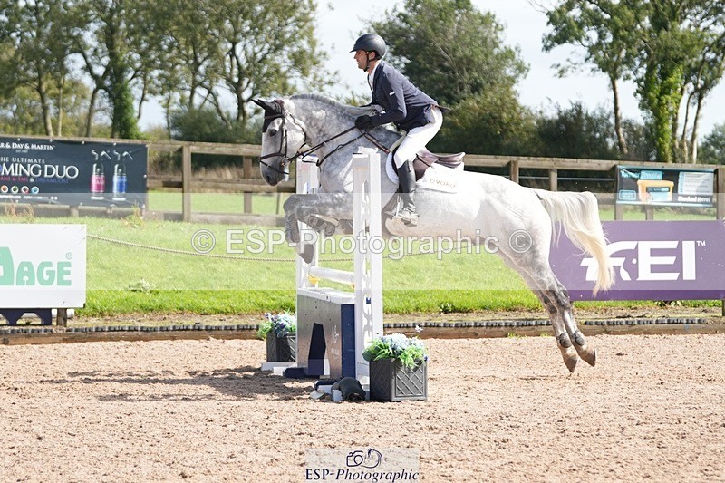 250913-134550-07241 - Cls 17 Chard 1.10m Speed Derby