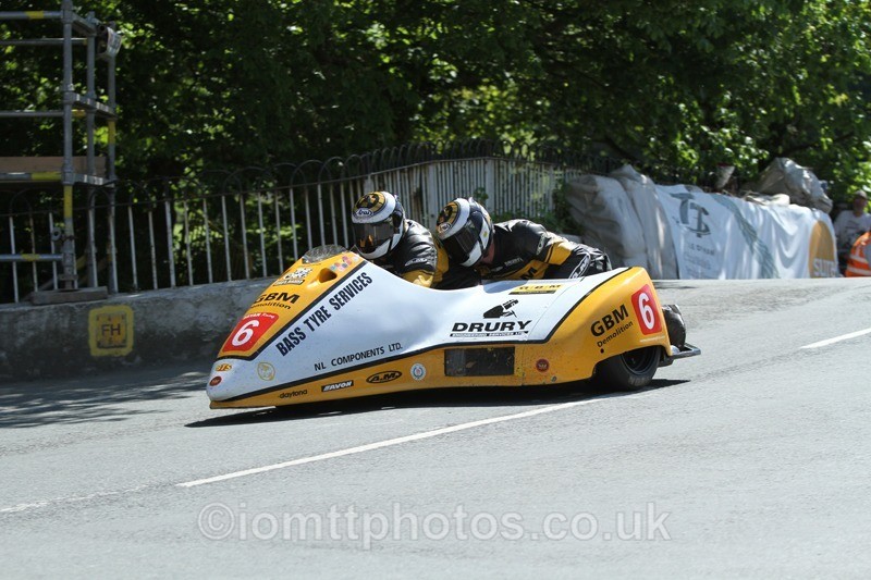 IMG_2749 - Sidecar Race 2 - TT 2013