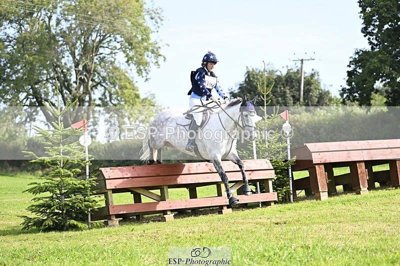 240831A-105047-00454 - 102-Kate.Darby-CLOROGUE.FLIGHT