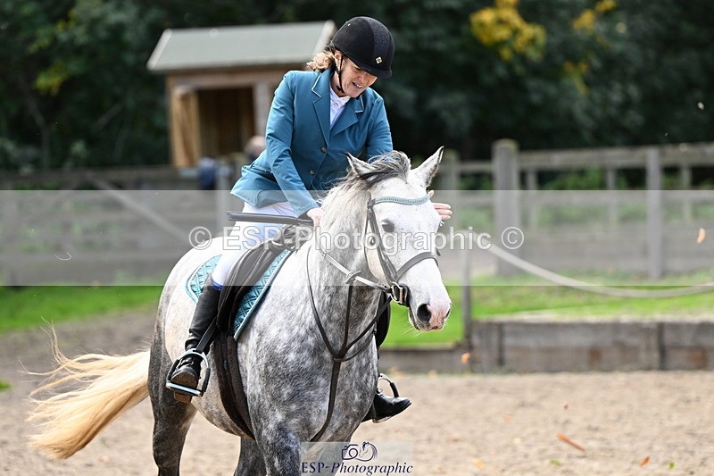 251004A-140925-01457 - Classes 6 & 7 60cm