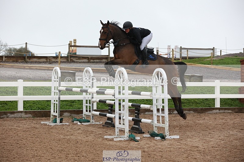 231112A-132650-04463 - Cls 20 Newcomers & 1.10m Open