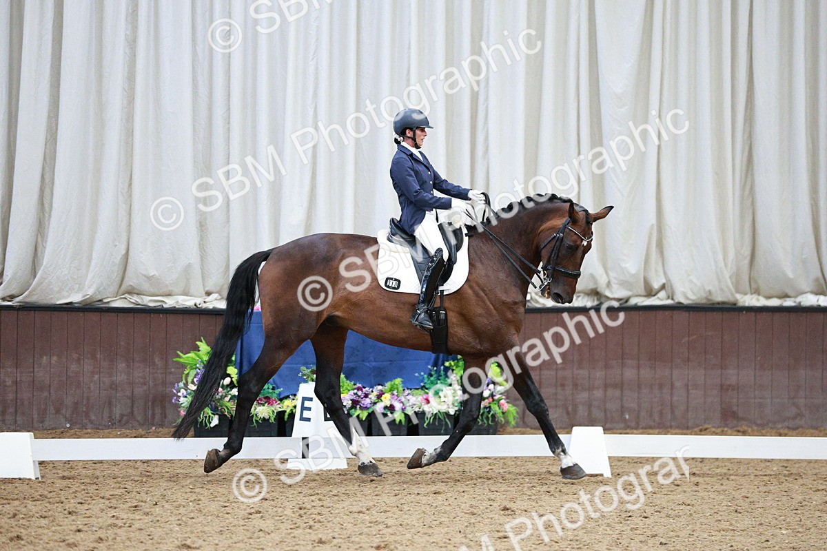 SBM_006609 - Class 16 - Advanced Medium 5 - 16.02-17.22