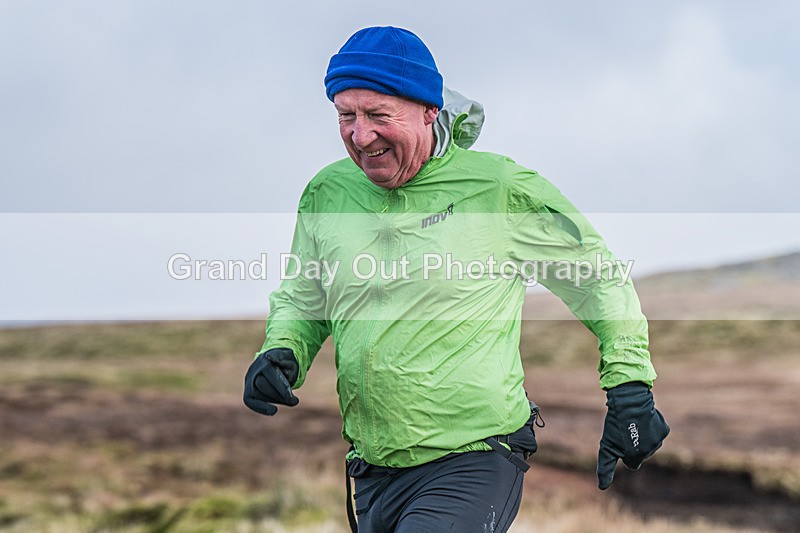 Nine Standards-899 - Nine Standards Fell Race Thursday 1st January 2026