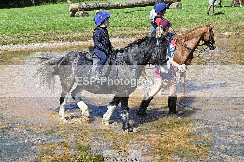 240728B-110723-01101 - Gemma's Group XC