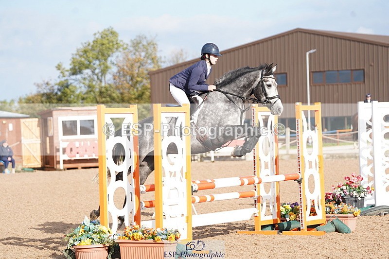 241005A-095830-04366 - SAT Cls 8 Snr British Novice & 90cm Open