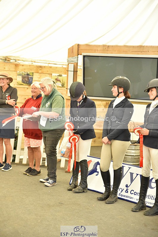 240824X-000000-30528 - D80 and 80cm SJ Presentations