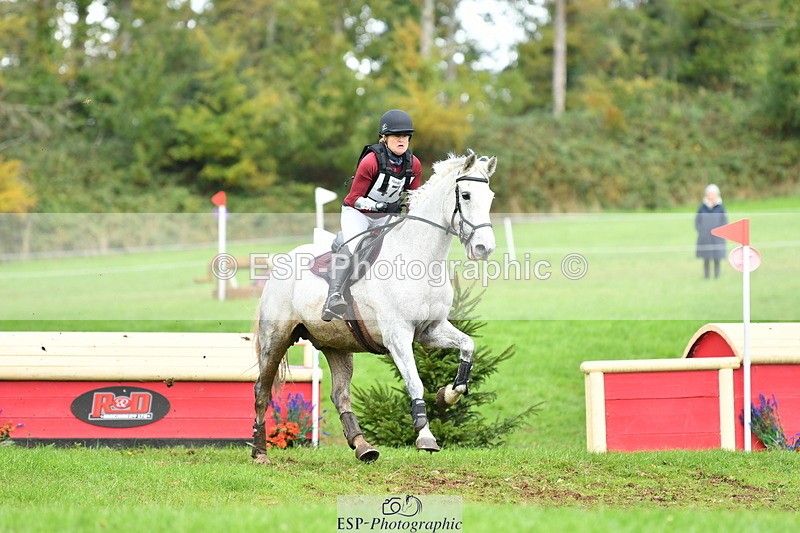 251025A-134301-20086 - F-476-Romellie.Brown