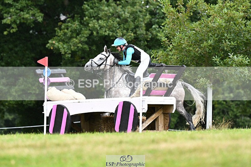 240825X-174702-38029 - 80cm XC 17.30 to End