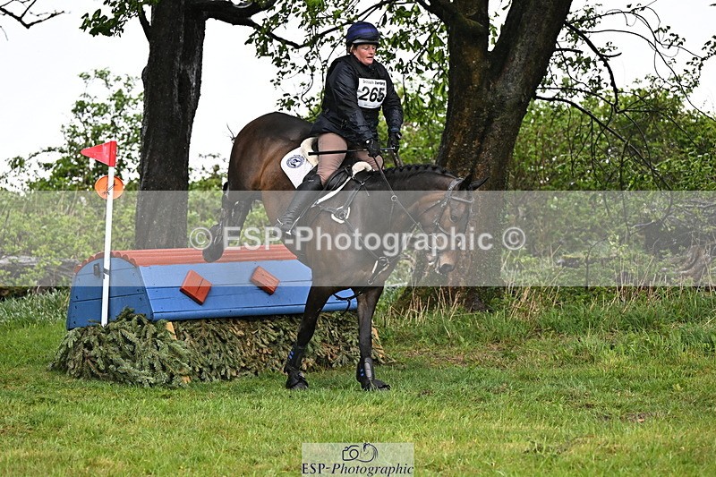 250418-134942-04300 - 265-Charlotte.Rowe-CELTIC.CROSS