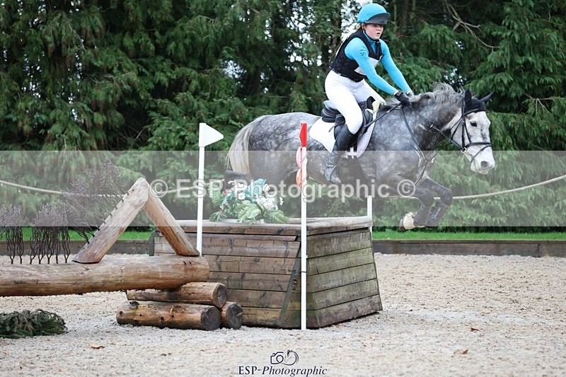 231118-142104-02236 - Cls 3 90cm