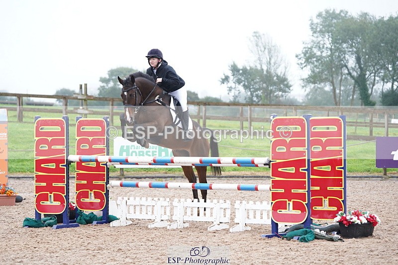 241006A-125412-06890 - Cls 20 Snr Newc & 1.10 Open