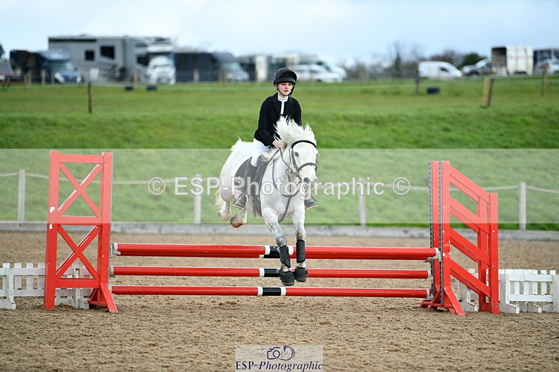 240310A-105123-02092 - Cls 16+17 Club and Schools 70cm