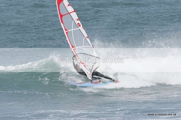 WS 160509  177 - Windsurfing