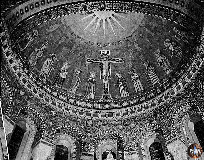 historical photos of the church of the transfiguration in philadelphia on matthew christopher murray's abandoned america