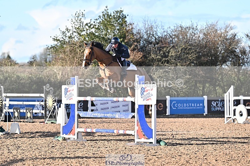 251203-134349-00704 - Cls 5 Foxhunter and 1.20m Open