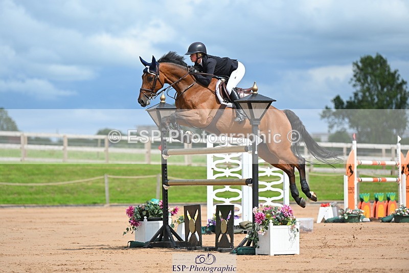 230721A-152838-07252 - Cls 10, 2 Star Big 1.45m Start to break