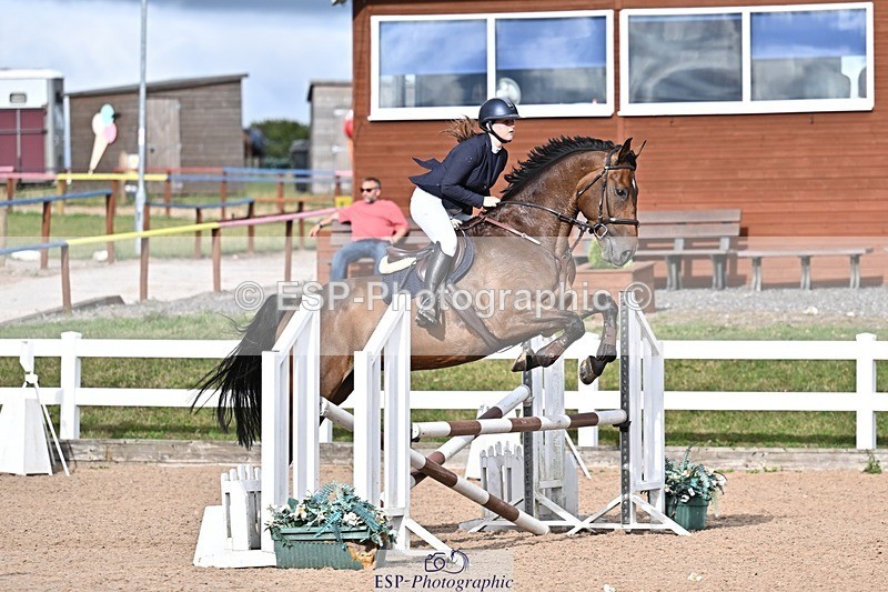 250729-180529-00520 - 90cm