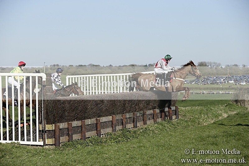 PtP 250317 393 - V.W.H. Hunt Point-to-Point Siddington 25/03/17