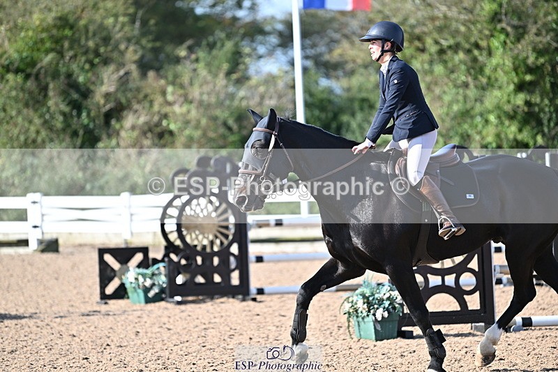 241004A-105553-01448 - Fri 07 Snr Brit Nov & 90cm Open