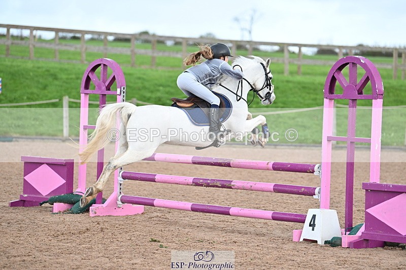 231029A-132932-03530 - Springboard 128cm & 138cm