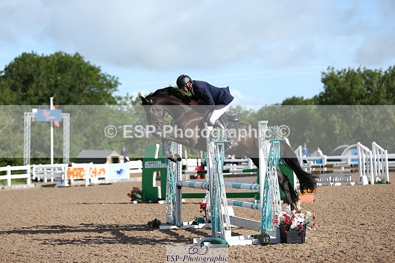 230811A-090510-02777 - Cls 13 A&B Snr Brit Nov & 90cm Open