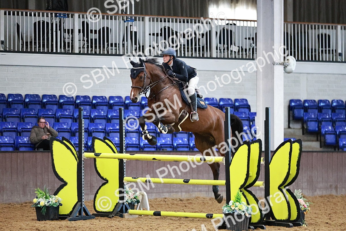 SBM_001905 - Class 5 - Senior Foxhunter 1.20m