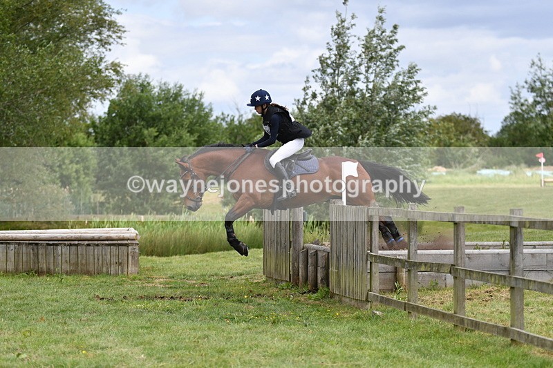 WJ5_3436 - Class 5 80cm Pairs