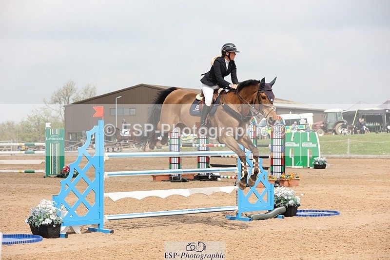 250424-114223-05016 - Cls 1 - 2 Star Small Tour