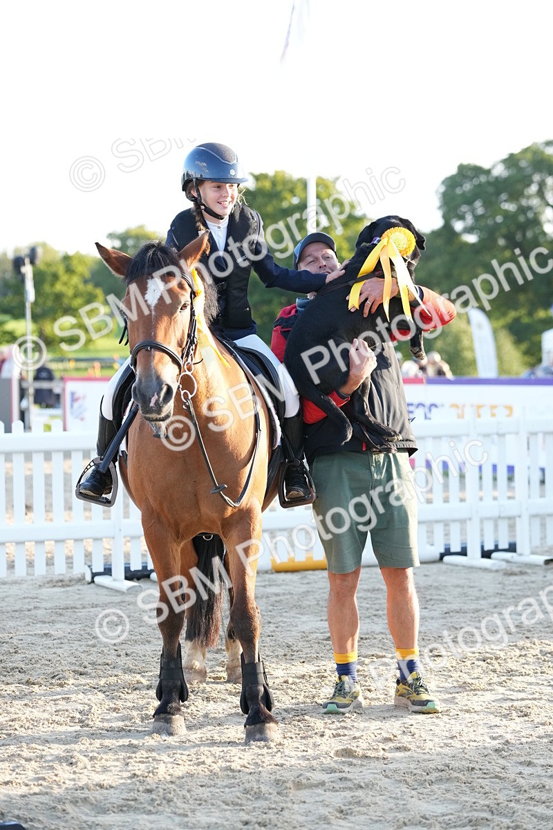 SBM_29538 - J44 - Horse & Hound Open 70cm