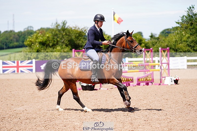 240629A-121156-05235 - Cls 18 Newcomers and 1m Open