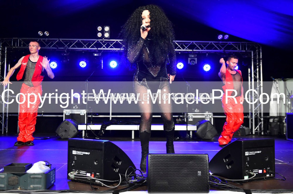 SH4_6637 - The Cher Experience
