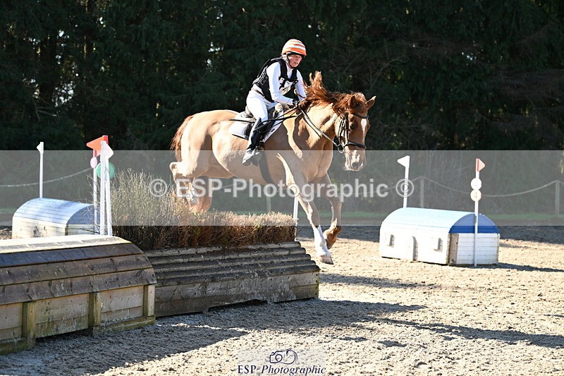 250301A-104157-00253 - Cls 01 70cm