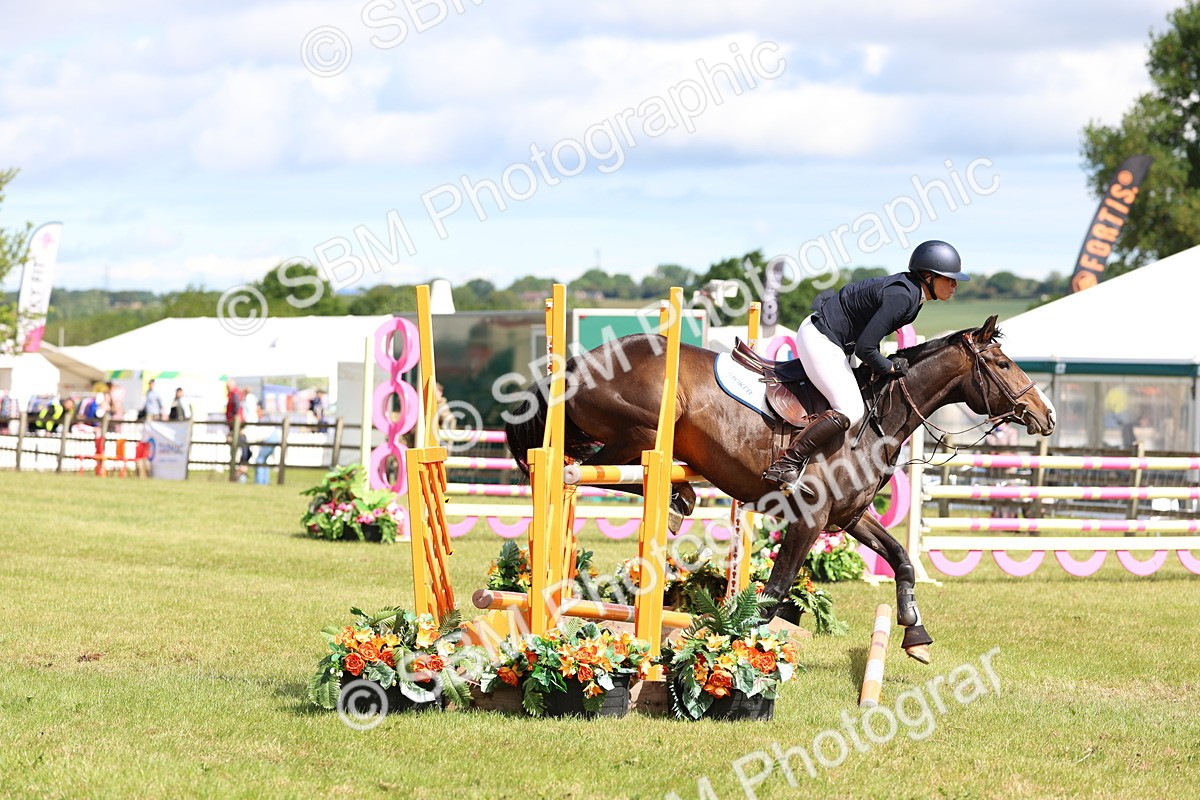 SBM_13532 - Class 206 - Senior Newcomers - 1.10m Open