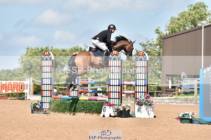 230810A-120628-00986 - Cls 7 1.20m Open