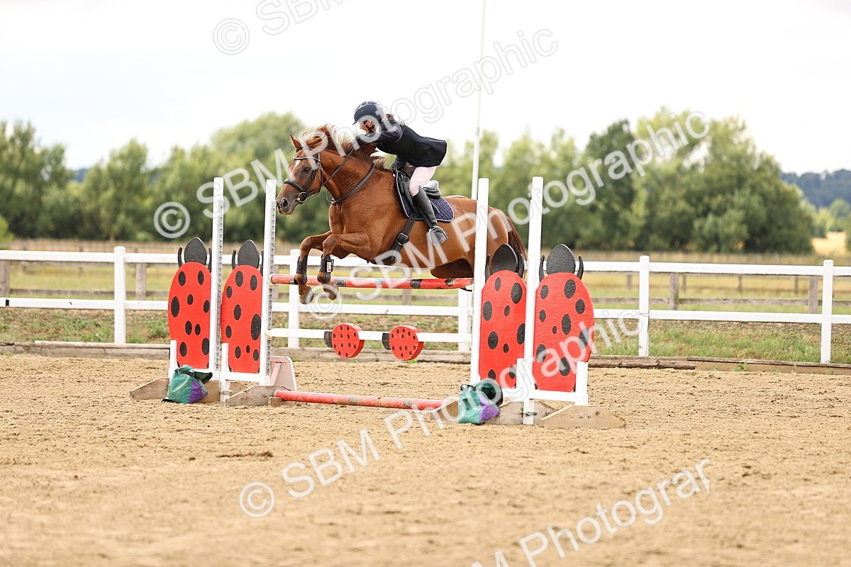 SBM_026837 - Class 13 - Senior Newcomers - 1.10m