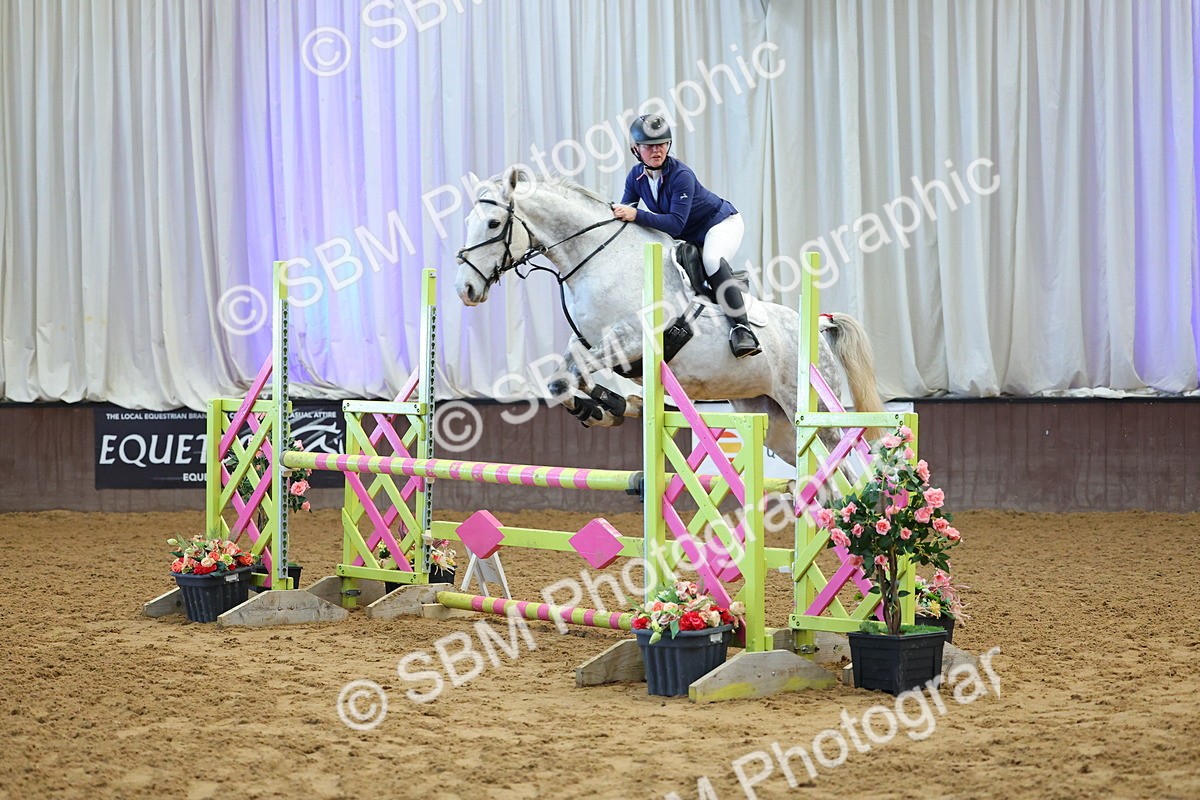 SBM_005527 - Class 22 - Bliss of London Novice Winter Championship Qualifier 90cm