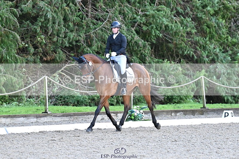 251023A-151950-05398 - C-255-Rupert.Batting