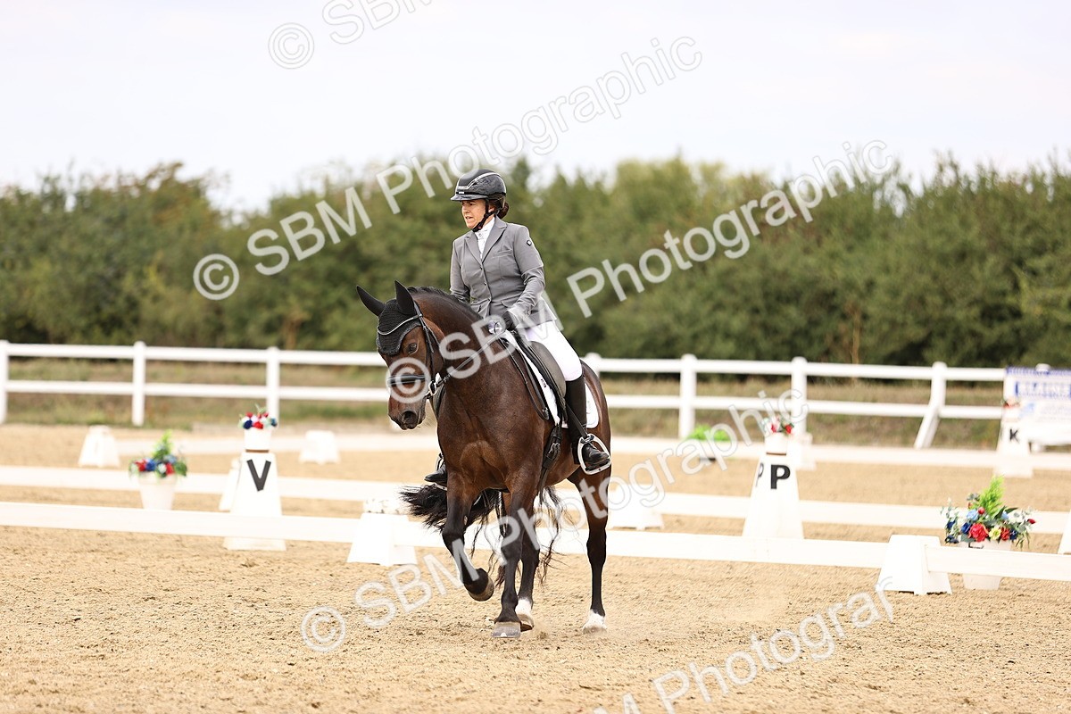 SBM_013975 - Class 4 - Novice 5 - 13.09-13.51