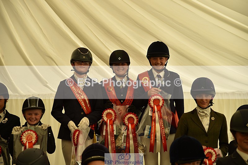 240824X-150004-30314 - D70 and 70cm SJ Presentations