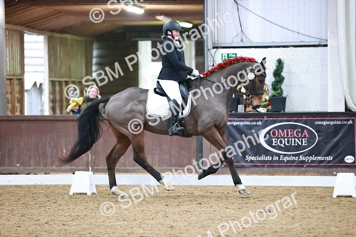 SBM_001710 - Class 9 - Novice 4