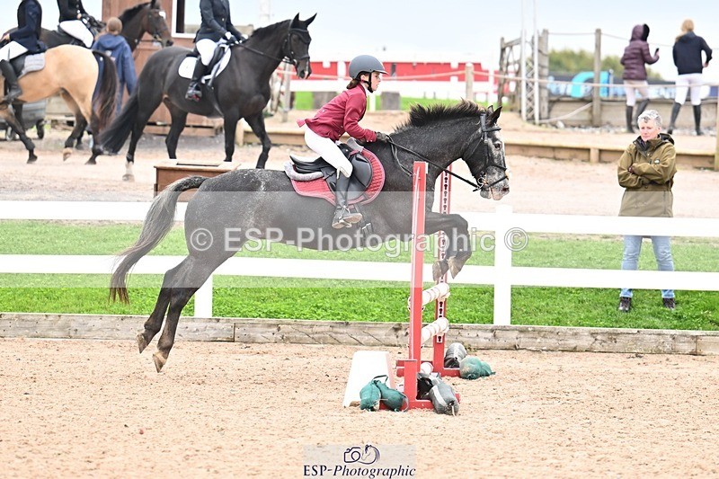 250920-111029-00404 - Cls 22+23 Club and Schools 70cm