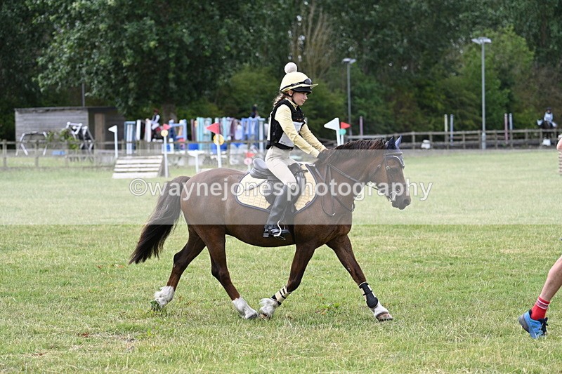 WJ7_4927 - 60cm XC Time 09:58 to 10:16