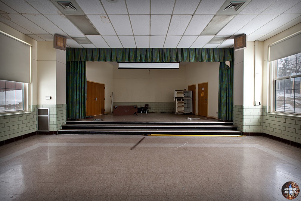  - Dismantling the Dream: The Closure of American Public Schools