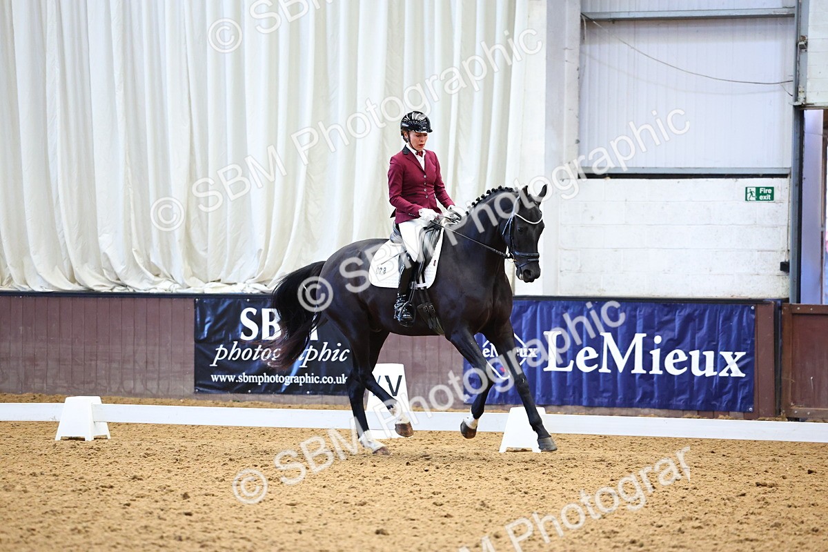 SBM_003779 - Class 14-15 - Novice 5 Novice 6