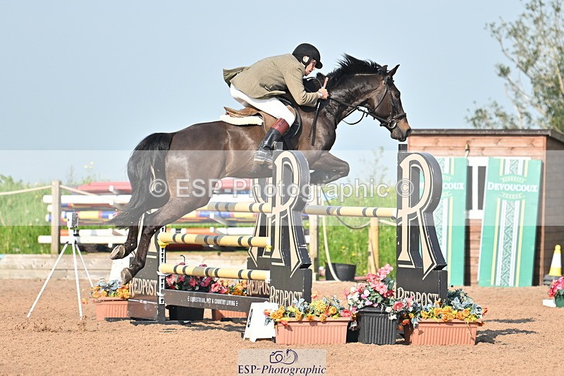 240512A-084549-16486 - Cls 47 Snr 1.20m Open