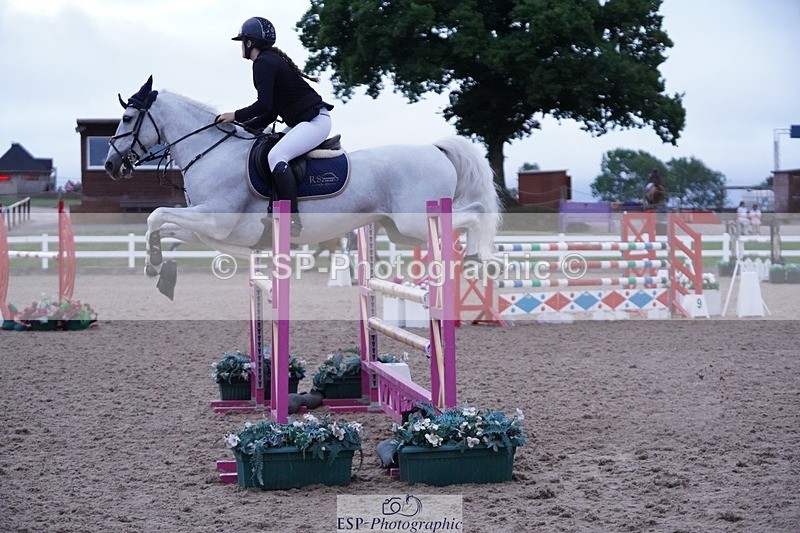 250628-210104-08696 - Cls 26 Pony Foxhunter & 1.10m Open