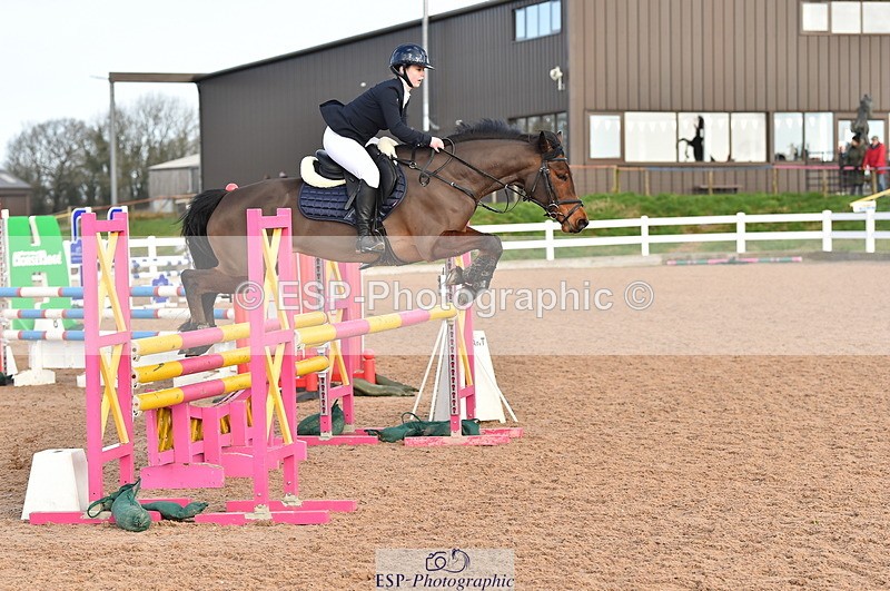 240210A-115940-01074 - Cls 8 Pony Newcomers & 1m Open