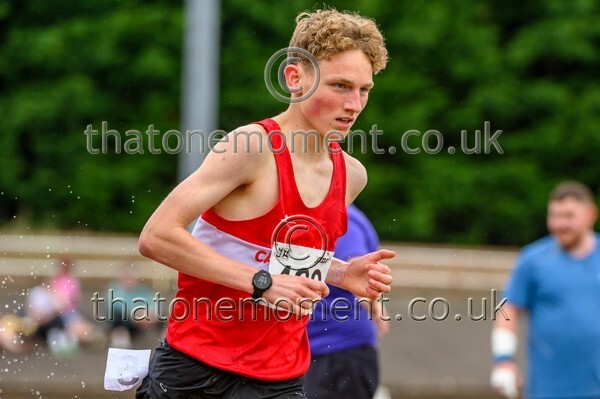 Sen25SAT-924515 - Track Male Set Two