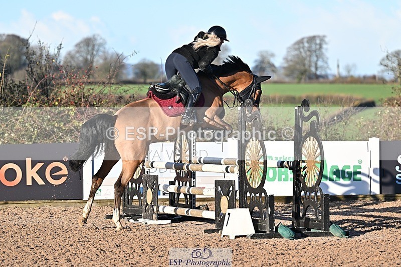 251203-095558-00040 - Cls 1 British Novice and 90cm Open