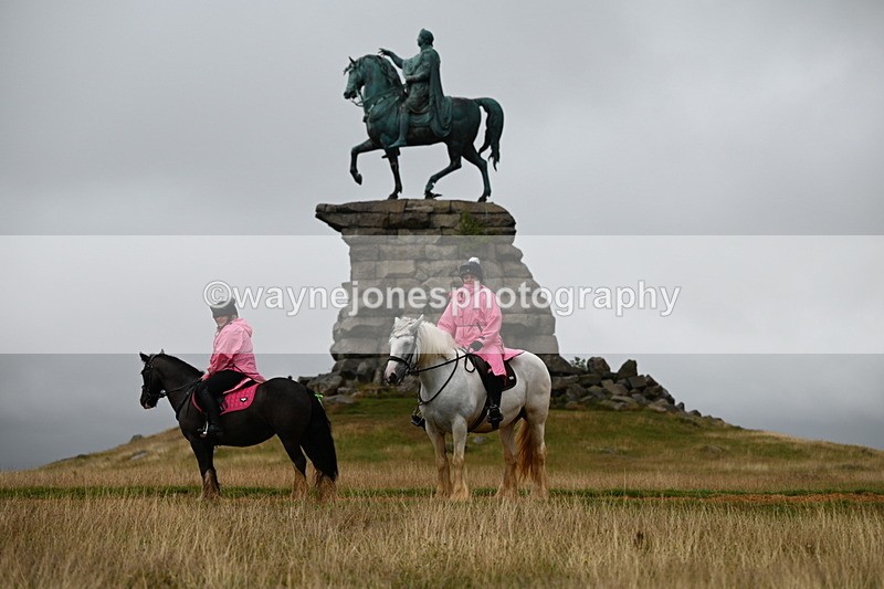 DSC_1835 - Time at Statue 12:13 to 12:32